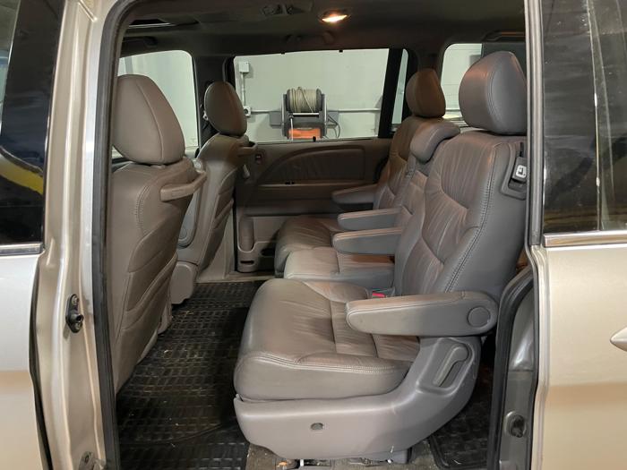 2008 honda odyssey ex-l-w--dvd with 193671 miles for sale near elk-river, minnesota e4f8e49ffe6148a0a1392a0903b6aa6f.jpeg