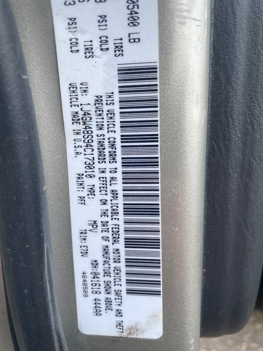 2004 jeep grand-cherokee laredo-4wd with 154499 miles for sale near maplewood, minnesota e50dd44313384beab295eed9d6e08258.jpeg