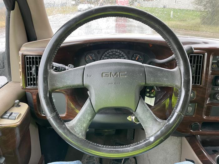 2004 gmc savana g1500-cargo with 193369 miles for sale near elk-river, minnesota e51b7d4bbea948debefbfe9306d0ba9e.jpeg
