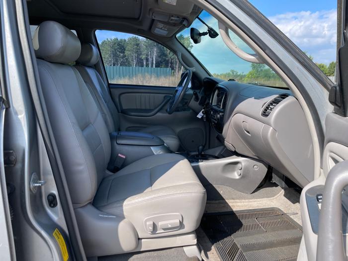 2002 toyota sequoia limited-4wd with 76462 miles for sale near elk-river, minnesota e5371508864f49f6830c6ccf8ceda9e5.jpeg