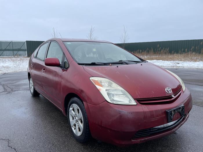 2005 toyota prius with 275592 miles for sale near elk-river, minnesota e547cc0231e4430ba1c4126cf44d51ee.jpg