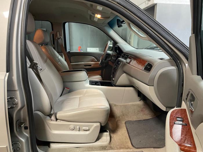2008 gmc yukon slt with 272629 miles for sale near elk-river, minnesota e54cc7c207614705bf4708bb38166d49.jpg
