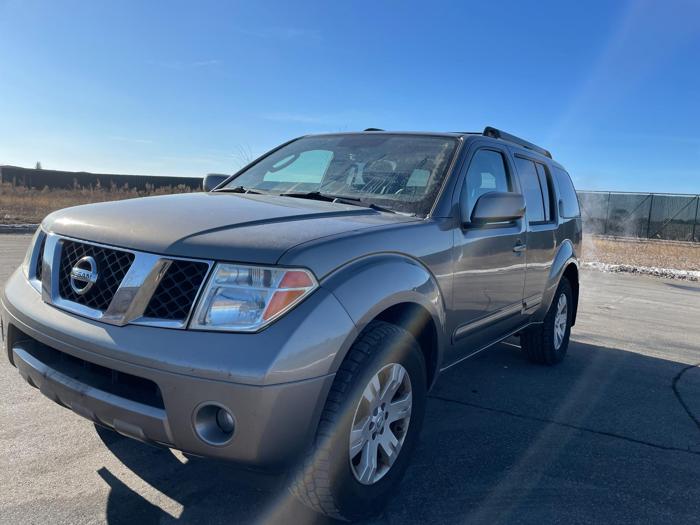 2005 nissan pathfinder xe with 258980 miles for sale near elk-river, minnesota e55009f9647b4457bf780ac8bd156a79.jpg