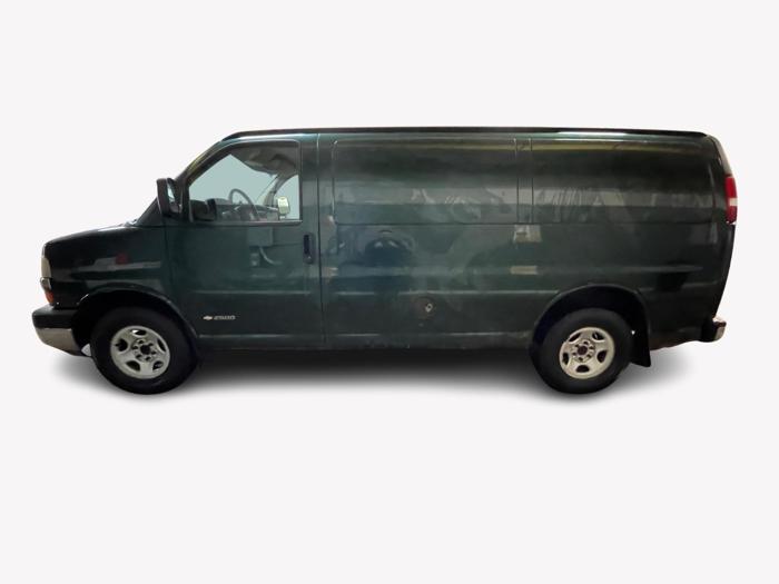 2003 chevrolet express 2500 with 401128 miles for sale near elk-river, minnesota e554143dd0ff4d8798bc51e65a3e1dd3.jpg