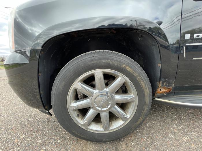 2007 gmc yukon-denali xl-awd with 192265 miles for sale near elk-river, minnesota e58c9309416e4f939b647cfd03b5575d.jpeg