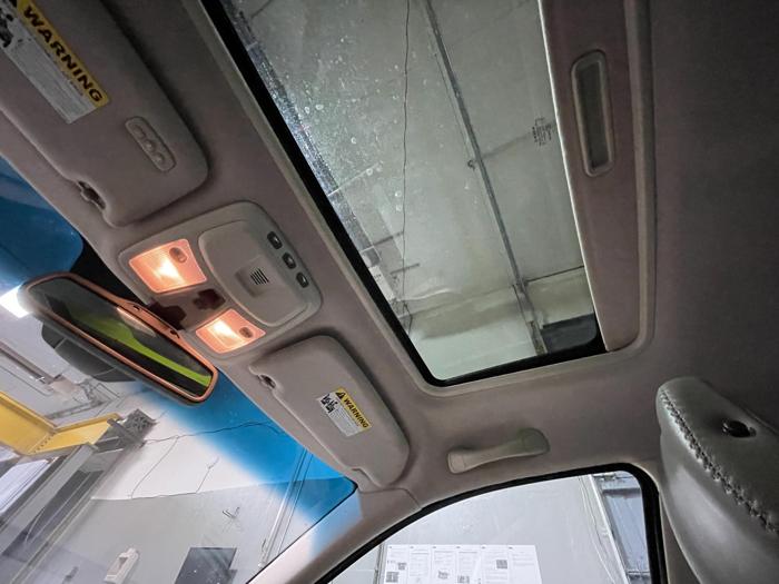 2006 volvo xc70 x with 92633 miles for sale near elk-river, minnesota e5a92a8b00b045db94d6af3bb277f79e.jpg