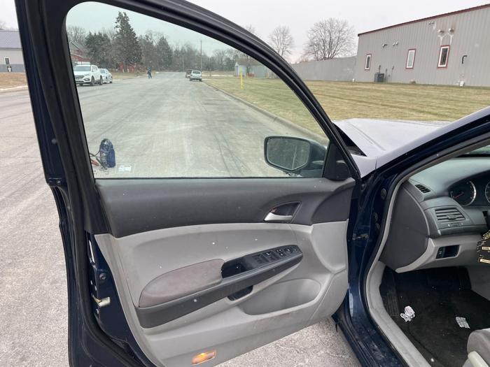 2008 honda accord lx with 261865 miles for sale near elk-river, minnesota e5bb45a0478f4045ae45775bf4481859.jpg