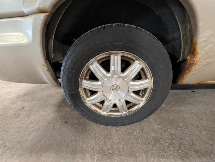 2006 chrysler town-&-country touring with 117074 miles for sale near elk-river, minnesota e5c5f5e863bc415eb68f9c470e69c8bb.jpg