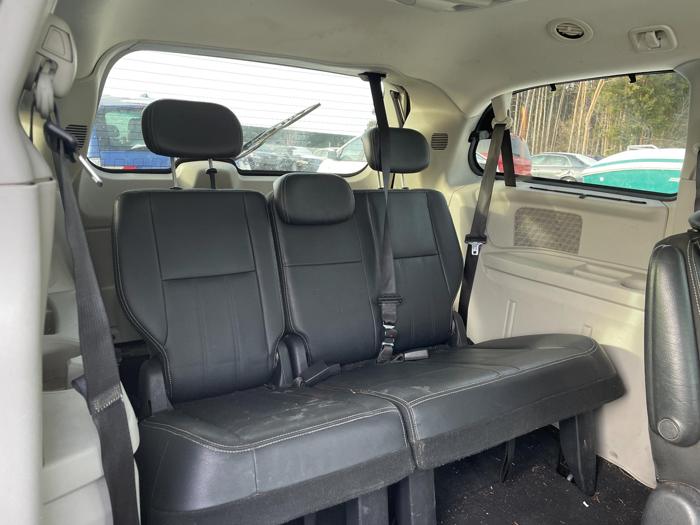 2010 chrysler town-and-country with 188772 miles for sale near elk-river, minnesota e5cae9a1fb5e480ca486465d8984c05e.jpg