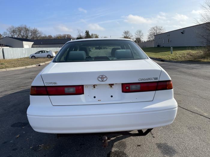 1998 toyota camry sel with 171459 miles for sale near elk-river, minnesota e5cbe5cef990406d84d8c88f23ff8ddd.jpg