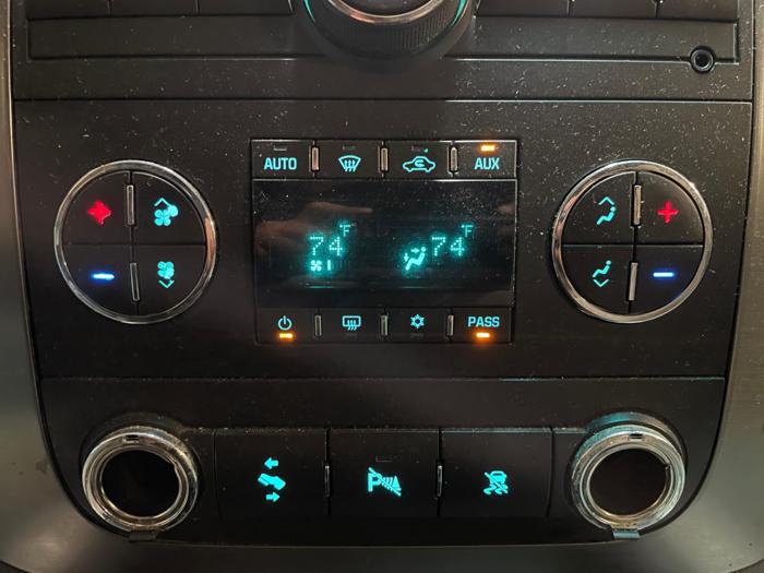 2007 gmc yukon slt with 133446 miles for sale near elk-river, minnesota e60092362cca431b8a71a26f6c290a1e.jpg
