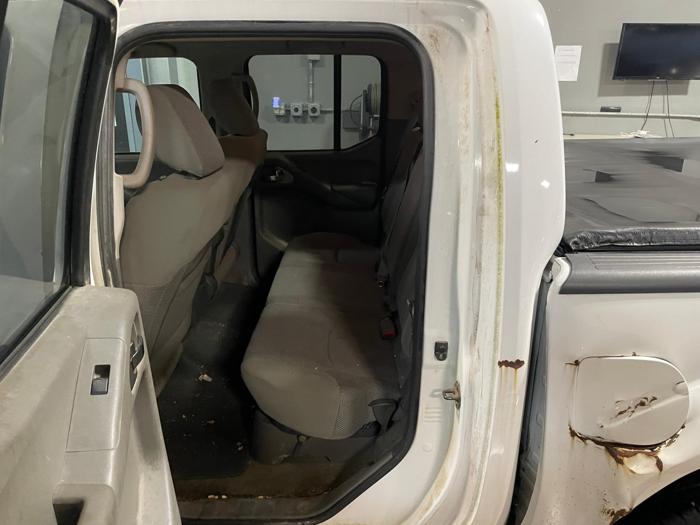2011 nissan frontier sv with 203978 miles for sale near elk-river, minnesota e60c618d23e4498d8acf4c840683ec3f.jpg