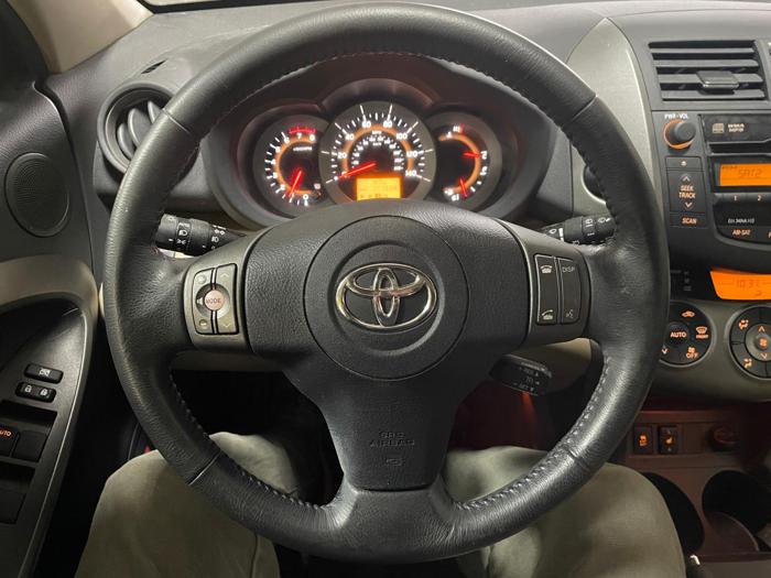 2010 toyota rav4 limited with 177556 miles for sale near elk-river, minnesota e60e8e6fc81f4843bc55bd25d6b2c940.JPG