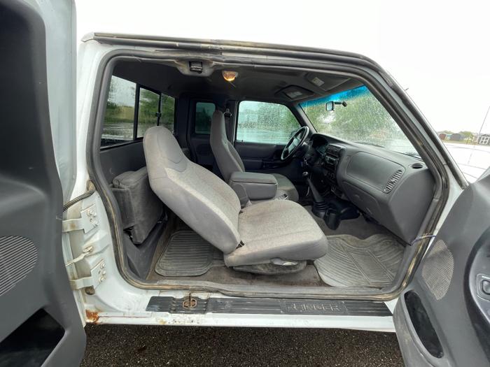 2000 ford ranger xl-supercab-4wd with 194501 miles for sale near alexandria, minnesota e60edfe23d8844088e97e0d5f64f5658.jpeg