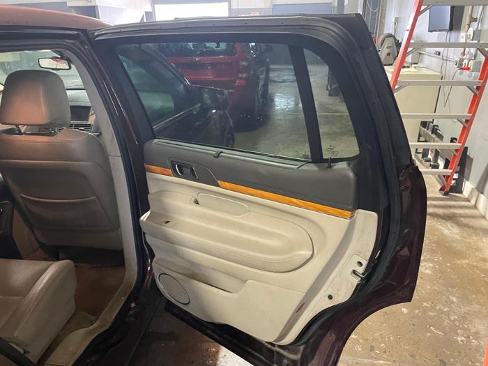 2010 lincoln mkt base with 169090 miles for sale near elk-river, minnesota e61e05fc9de94afeaf345df075b81aca.jpg