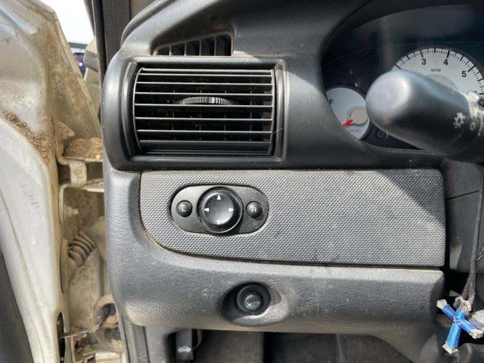 2006 dodge stratus sxt with 150332 miles for sale near elk-river, minnesota e623baeebd5440f69a156b58cce53d0e.jpeg