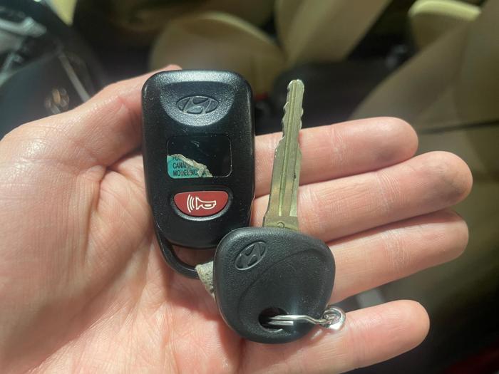 2012 hyundai elantra gls with 106550 miles for sale near elk-river, minnesota e62e5357a9ed4ab9846b6000db034cc0.jpg