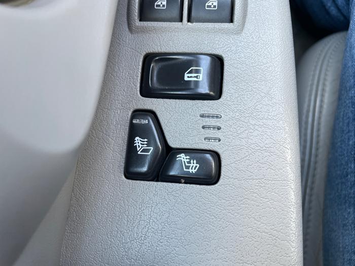 2008 chevrolet trailblazer lt2-4wd with 149859 miles for sale near white-bear-lake, minnesota e63044502e394275843905533cf253cd.jpeg
