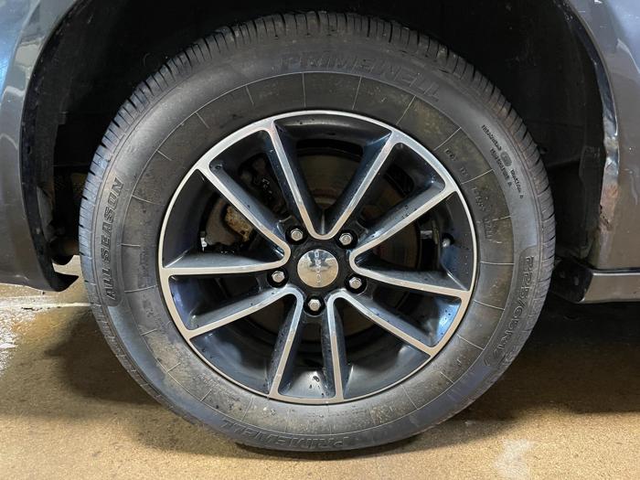 2015 dodge grand-caravan se with 200284 miles for sale near elk-river, minnesota e6342e41184e41dea56c793b98e2488c.jpg