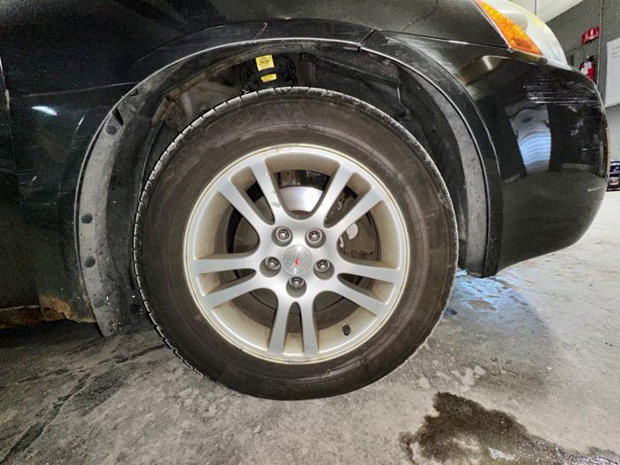 2006 pontiac g6 v6-sedan with 179225 miles for sale near elk-river, minnesota e66ef6b60d6e49ffa38eb9ebeb322a4c.jpeg