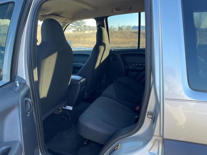 2004 jeep liberty sport with 244012 miles for sale near elk-river, minnesota e674091180994664a07f68d1a3e1dd24.jpg