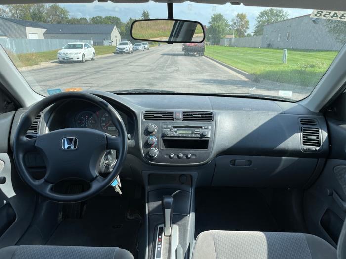 2005 honda civic vp-sedan-at-w--front-side-airbags with 153473 miles for sale near elk-river, minnesota e68f840b4e214d20b4661c336b48b550.jpeg