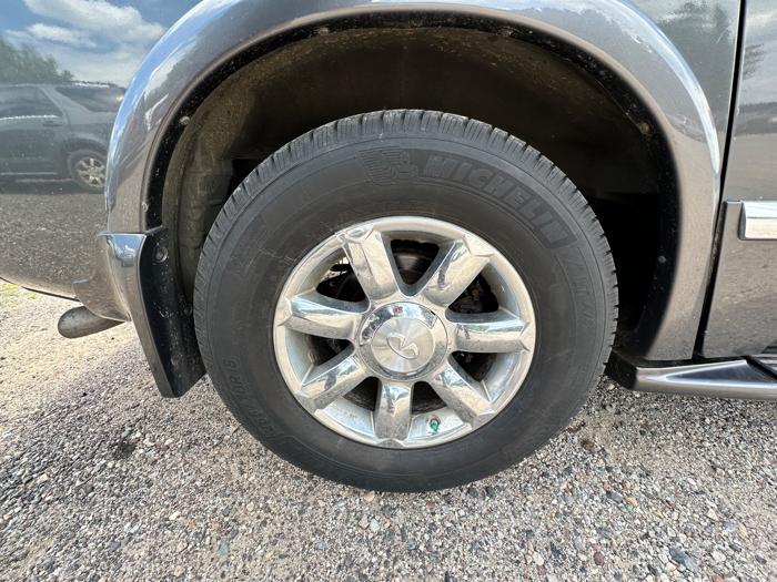 2005 infiniti qx56 awd with 119470 miles for sale near elk-river, minnesota e6b1de411222484094eed8d1ae807c51.jpeg