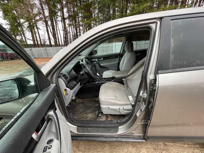 2014 kia sorento lx with 146967 miles for sale near elk-river, minnesota e6b54bafdec448929cc29dc9fb188b40.jpeg