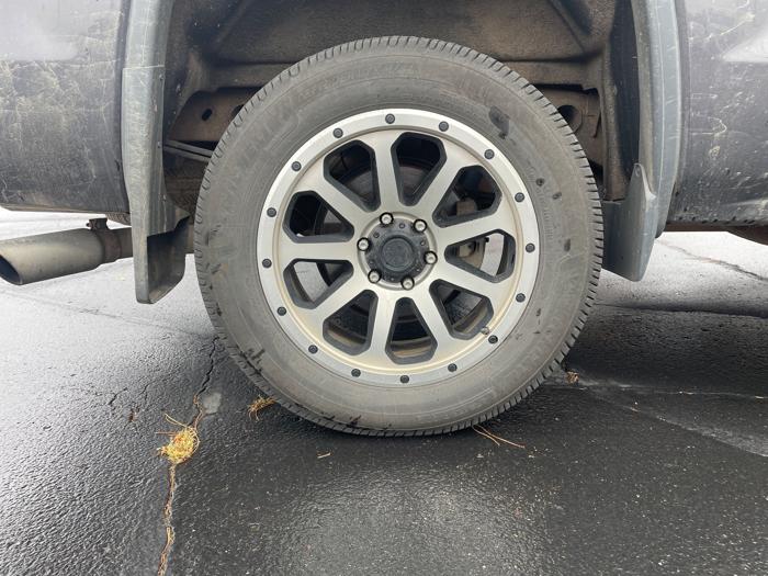 2014 gmc sierra-1500 denali-crew-cab-4wd with 211549 miles for sale near white-bear-lake, minnesota e6d84514e6e846fbad1897b5a2e7b9e4.jpeg