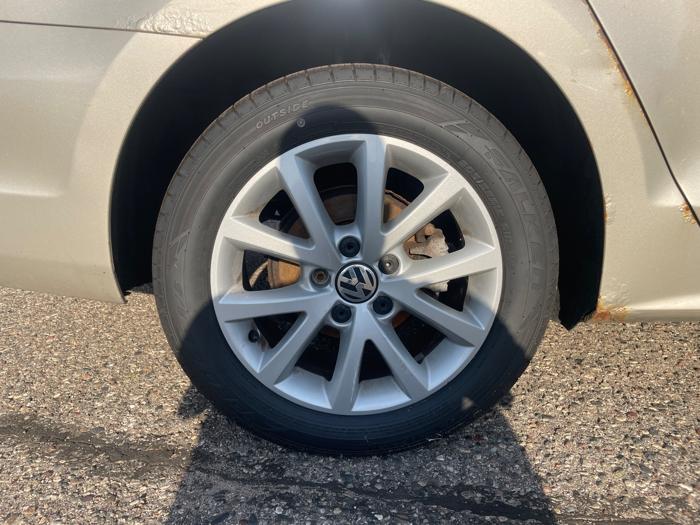 2013 volkswagen jetta se with 158676 miles for sale near annandale, minnesota e6e44adfcdcd4864ba203825fe4a6da0.jpeg
