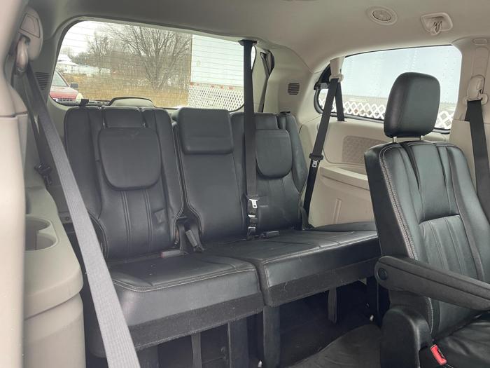 2013 chrysler town-and-country touring with 146210 miles for sale near elk-river, minnesota e6ffca8c5ee349efb8d641388a975ec3.jpg