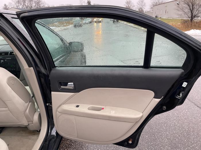 2007 ford fusion se with 167385 miles for sale near elk-river, minnesota e7423be4d23d4aaf84c25ae1a0f8ead9.jpg