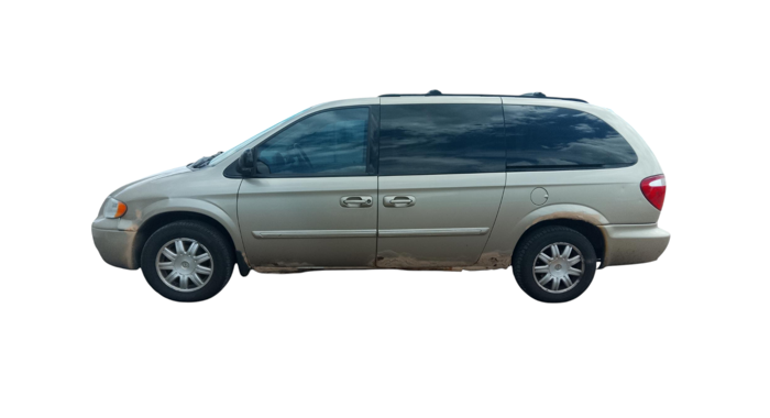 2006 chrysler town-&-country touring with 173423 miles for sale near elk-river, minnesota e74bfe457565487a91826d1f6c9f3ac4.png
