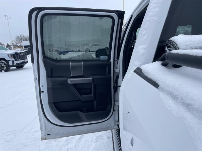 2018 ford f-150 xlt-supercrew-6.5-ft.-bed-4wd with 107545 miles for sale near white-bear-lake, minnesota e7525d9bfafc410d8f5a673f85d572cd.jpeg