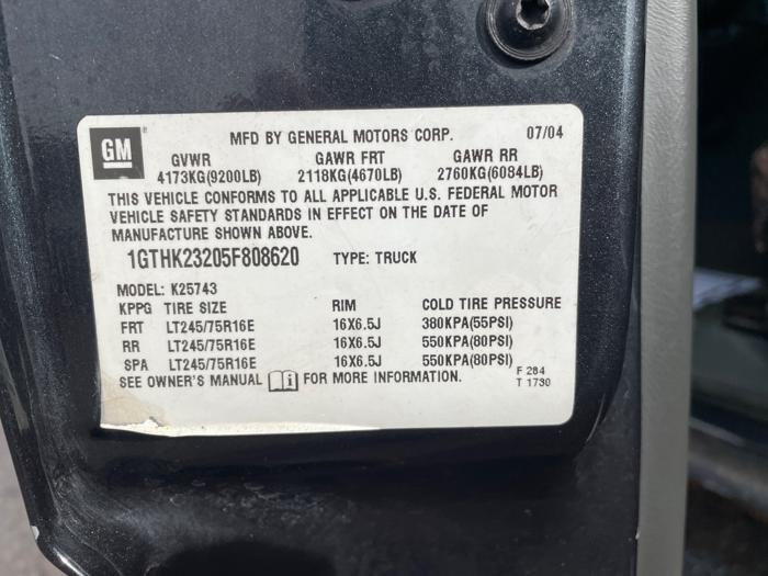 2005 gmc sierra-2500hd crew-cab-long-bed-4wd with 175416 miles for sale near north-branch, minnesota e756a8fd3e7d42a7b95d4a6149eca015.jpeg