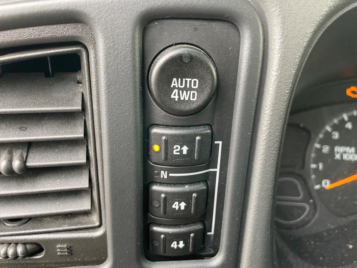 2003 gmc yukon 4wd for sale near elk-river, minnesota e75fddd2a0b1450eb09b32db5b5d82f7.jpeg