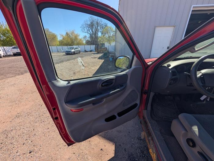 2003 ford f-150 xl-supercab-2wd with 173603 miles for sale near elk-river, minnesota e776a1b3877d408b97406b52a98de0b1.jpg
