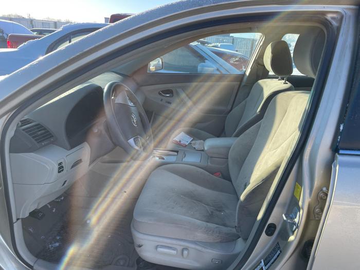 2011 toyota camry base with 203407 miles for sale near elk-river, minnesota e77b0ae9a6b44c479114b0b4543cd869.jpg