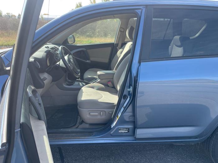 2007 toyota rav4 limited-i4-4wd with 200418 miles for sale near elk-river, minnesota e782bb5748b4438e88986289764aee6e.jpeg