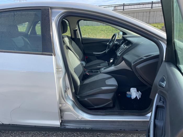 2012 ford focus se with 199483 miles for sale near burnsville, minnesota e7bc4525aea1457891ede95851d12e6d.jpeg