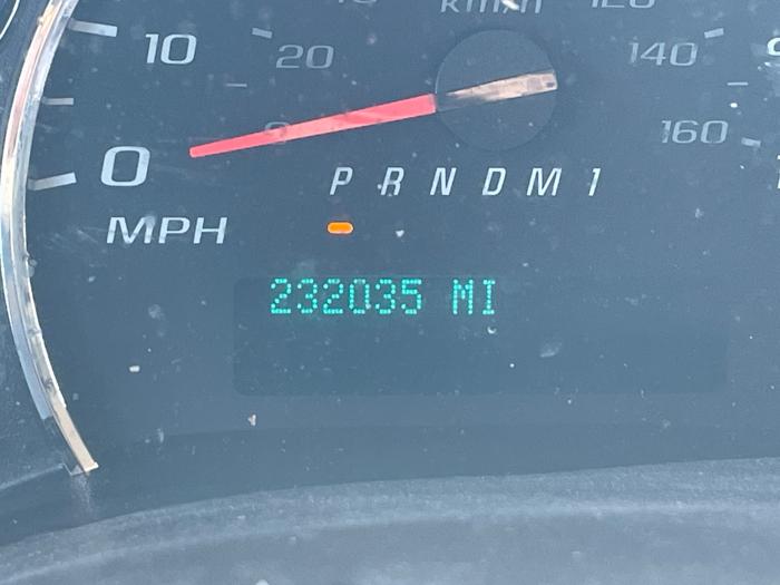 2015 chevrolet express 3500-cargo-extended with 232035 miles for sale near fridley, minnesota e7f2952d7b194d6090efeb23dfc099d9.jpeg