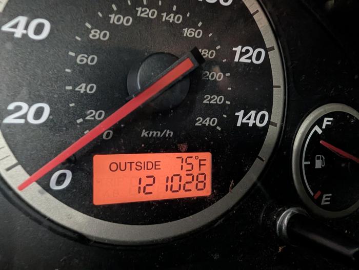 2006 honda cr-v ex-4wd-at with 121028 miles for sale near elk-river, minnesota e7f7a69f6a5a40839bc795aa0bf2c187.jpg