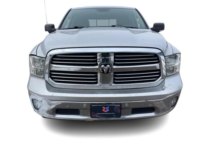 2015 ram 1500 slt-crew-cab-swb-4wd with 128735 miles e801dea79deb4f298173cf4330600663.jpg