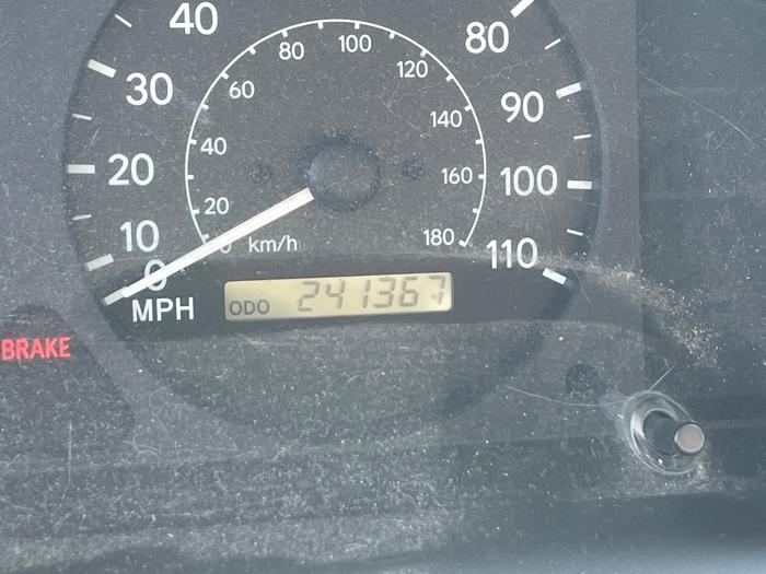 2000 toyota corolla ve with 241367 miles for sale near elk-river, minnesota e80e25a40e014507a1fbeaeecdd39248.jpeg