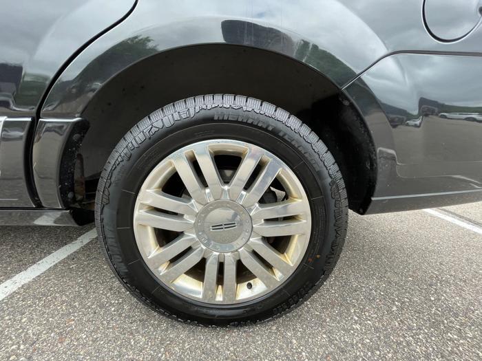 2012 lincoln navigator 4wd with 208255 miles for sale near eden-prairie, minnesota e811d33f38804356b9c7ec9ee708382f.jpeg