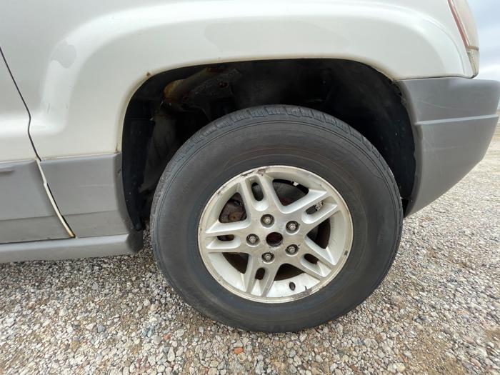 2004 jeep grand-cherokee laredo-4wd with 187673 miles for sale near elk-river, minnesota e816a70f44f846898d6896dd116cecc8.jpeg