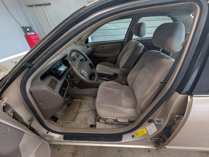 1998 toyota camry ce with 254604 miles for sale near elk-river, minnesota e822569dbf9a4e56bb84424bfcad0a1a.jpg