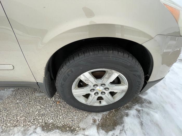 2010 chevrolet traverse lt1-awd with 178291 miles for sale near elk-river, minnesota e82c88359bdf461eb503f5d1ccf3f09d.jpeg