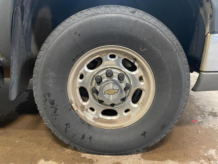 2005 chevrolet silverado-2500hd work-truck with 172710 miles for sale near elk-river, minnesota e82e7d7b3fd94c7dbd7f03a8a5027922.jpg