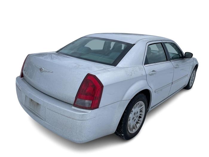 2005 chrysler 300 base with 181192 miles for sale near elk-river, minnesota e847f3debd1e4854b597d7b12641938a.jpg